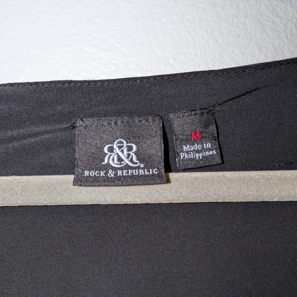 Rock & Republic Metallic Silver Studded V-Neck Blouse - Picture 4 of 5